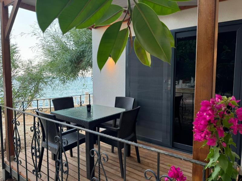 Otelox Ayas Beach Bungalov Erdemli Extérieur photo